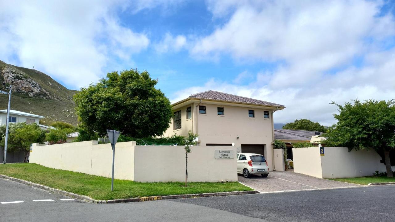 Steenbok House Hermanus Buitenkant foto